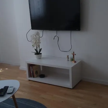 Apartamento Apartman Leona *