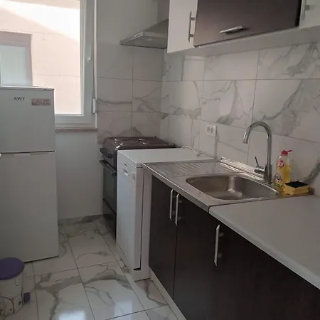 Apartman Leona Apartamento