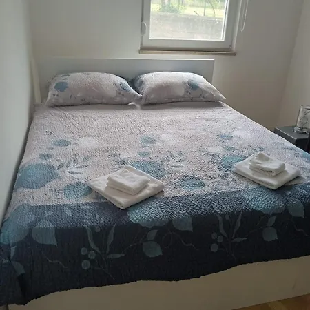Apartman Leona Apartamento *