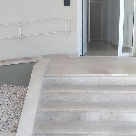 Apartman Leona Apartamento *